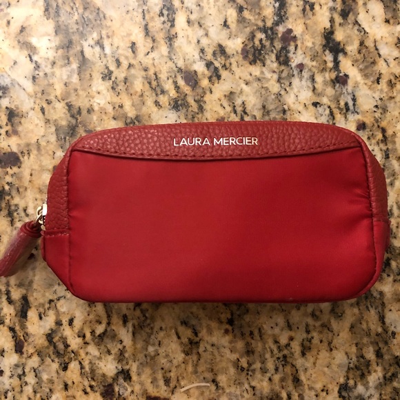 New UNUSED Laura Mercier Travel Set - Picture 1 of 3